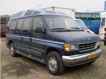 Ford Econoline 350 - Minibús