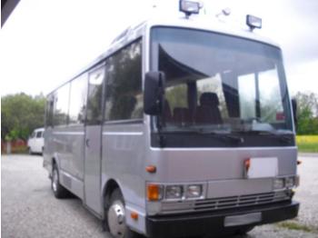 Hino RB 145 SA - Minibús