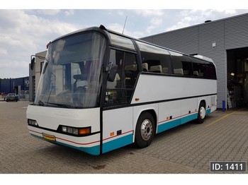 Minibús, Furgoneta de pasajeros Volvo Bus N 212 H Euro 2, - 31 personen -: foto 1
