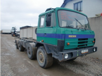 Tatra T815 8x8 - Chasis camión