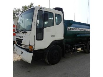  2005 TATA Daewoo 4x2 2500 Gallon Water Tanker - Cisterna camión