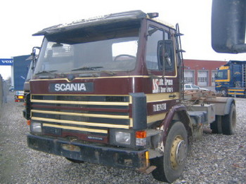 SCANIA  - Portacontenedore/ Intercambiable camión