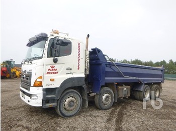 Hino 3241-700 8X4 - Volquete camión