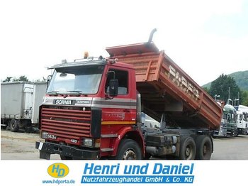 SCANIA 143/420 6x4 - Volquete camión