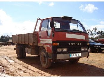 TOYOTA DYNA 250 - Volquete camión