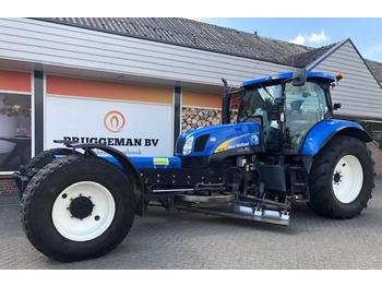 Tractor New Holland T 6010 + Bos wegenschaaf: foto 1