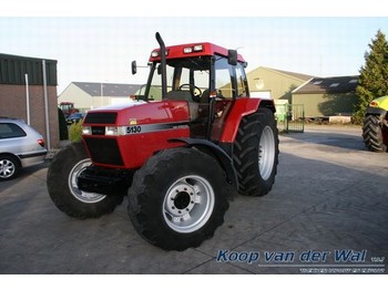 Case IH Maxxum 5130 PowerShift - Tractor