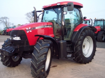 Case MXU 130 X LINE MAXXUM - Tractor