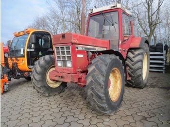 IHC 1056XL - Tractor