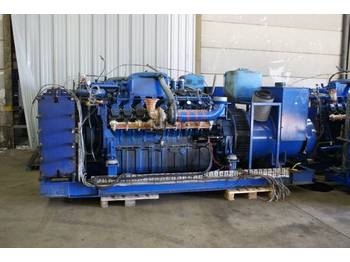 Generador industriale MTU 18V 2000 GENERATOR 1130 KVA: foto 1