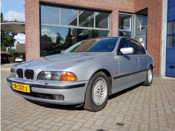 Coche BMW 535I V8: foto 1
