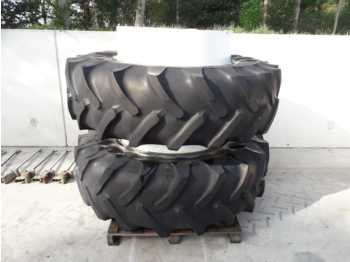 Neumáticos y llantas para Tractor Michelin Dubbellucht 20.8R38: foto 1