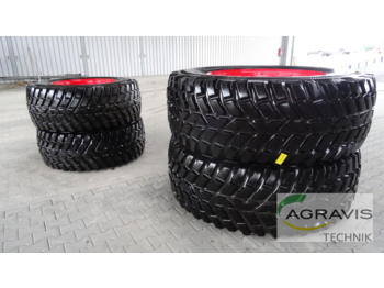 Neumáticos y llantas para Maquinaria agrícola Nokian 650/65 R42 + 540/65 R30 TRI 2: foto 1