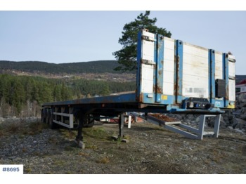  Narko 3 axle trailer. Good with stake holes. - Semirremolque plataforma/ Caja abierta
